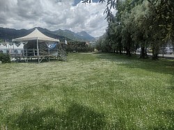 Area destinata al campeggio di tende.