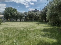 Area destinata al campeggio di tende.